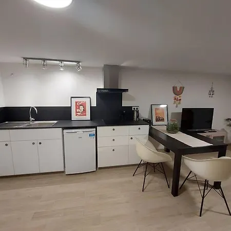 Close To Paris, At Houilles, House Within An Exotic Garden Holiday home Houilles